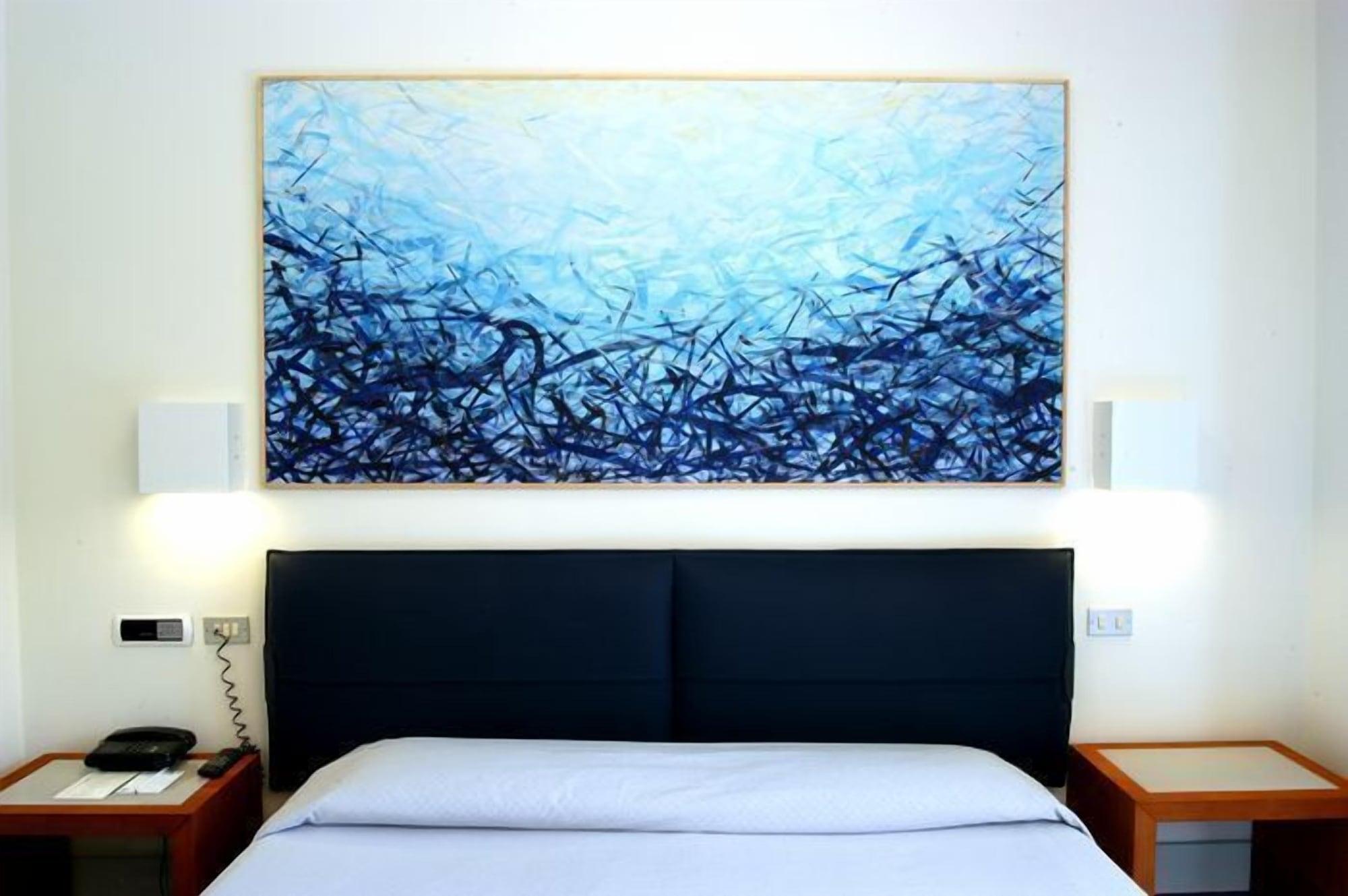 Arte Hotel Перуджа Номер фото