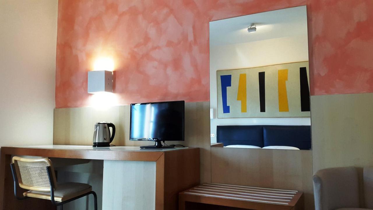 Arte Hotel Перуджа Екстер'єр фото